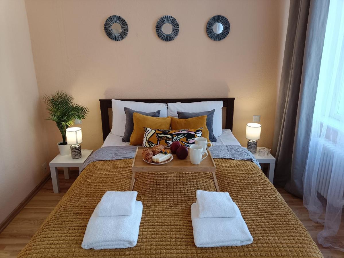 Centrally Located Studio Apartment 里加 外观 照片