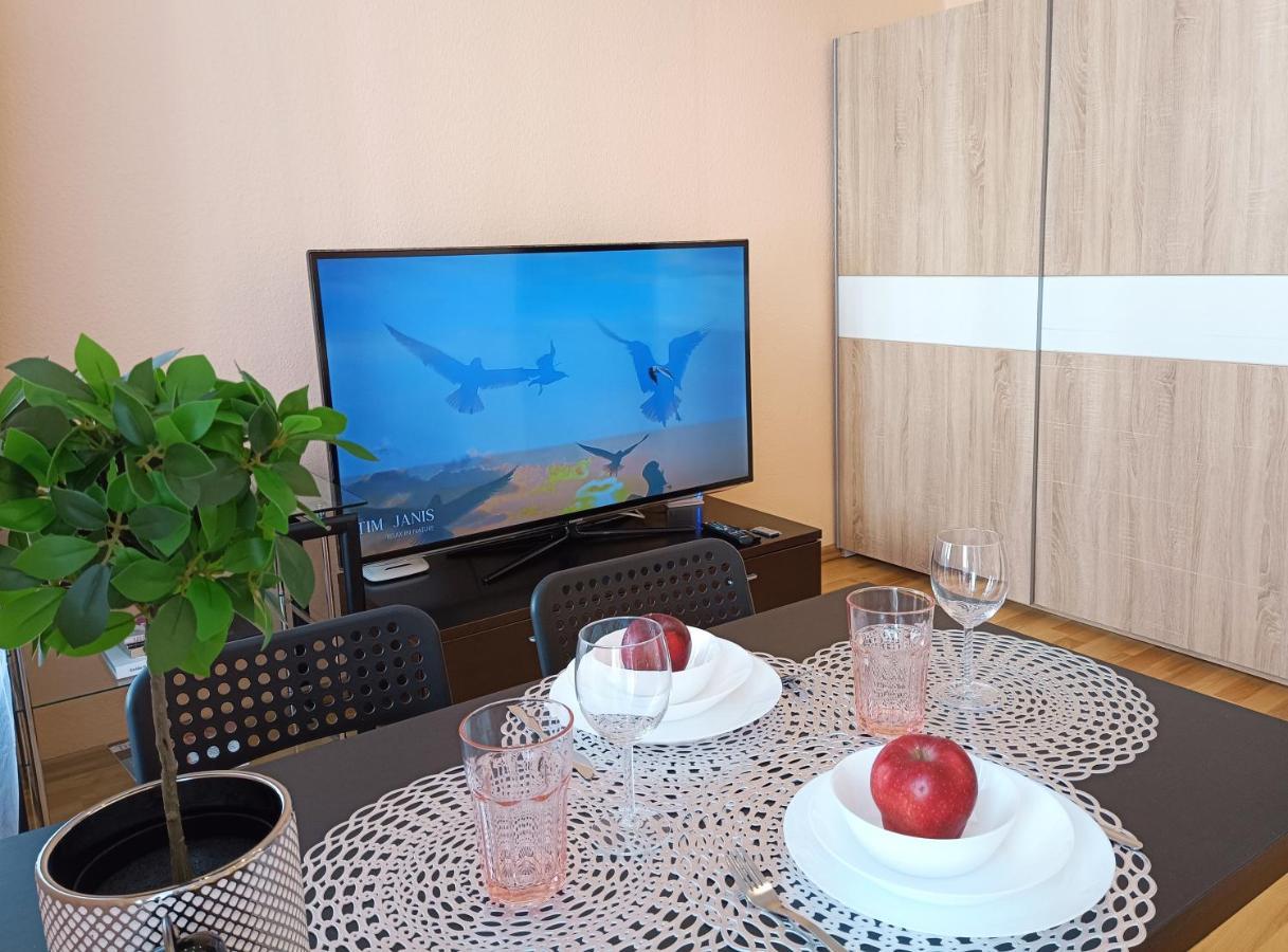 Centrally Located Studio Apartment 里加 外观 照片